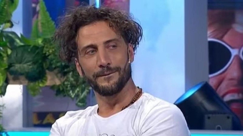 Luciano Cáceres contra Javier Milei: 