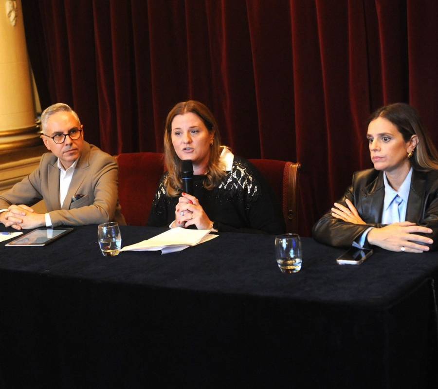 Gala Patriótica, Templos y Noche de las Ideas: la Municipalidad presentó la Agenda Cultural de Mayo