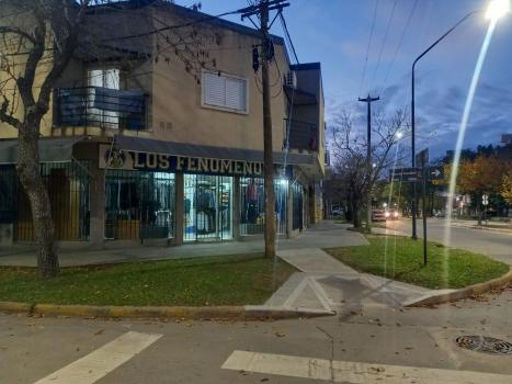 Violento robo en un comercio de Av. Galicia y Marcial Candioti
