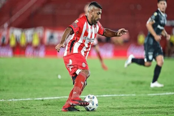 El beneficio económico de Colón si Ramón Ábila va a Huracán