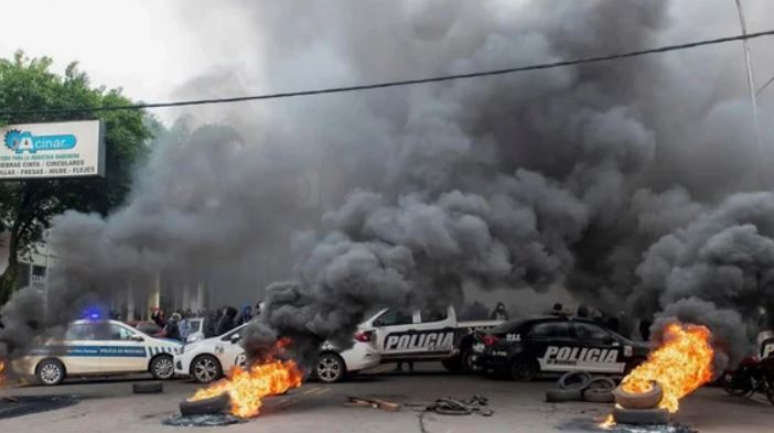 El Gobierno se desliga del conflicto en Misiones: 