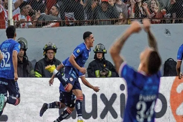 Unión suma como de local ante los equipos grandes
