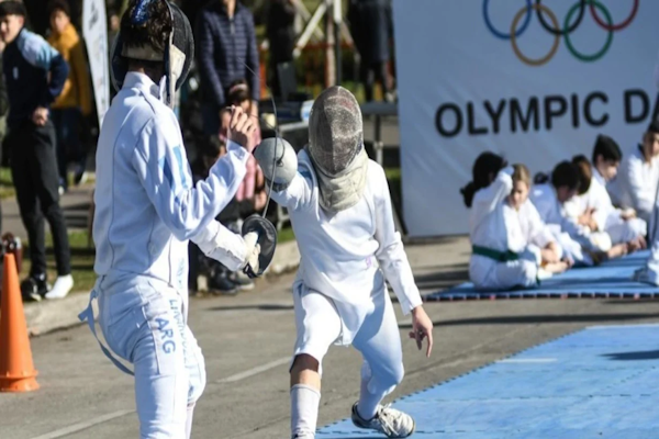 Una ciudad santafesina celebró el Día Olímpico y reconoció a atletas 