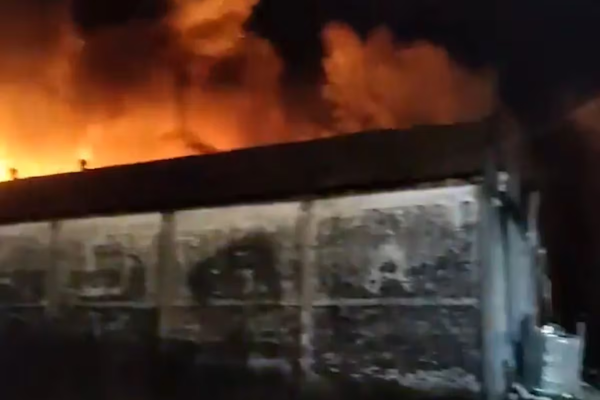 Chaco: incendio en 4 galpones del Correo Argentino
