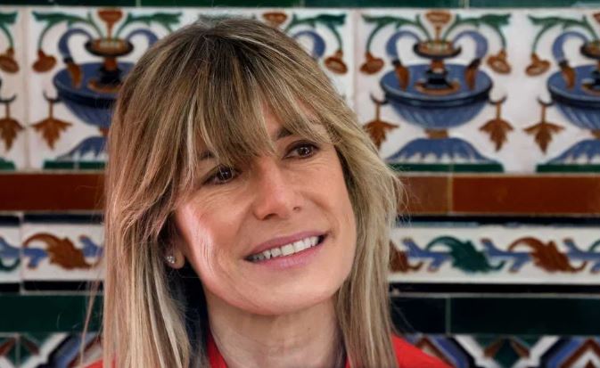 España: la esposa del presidente del Gobierno comparece ante el tribunal