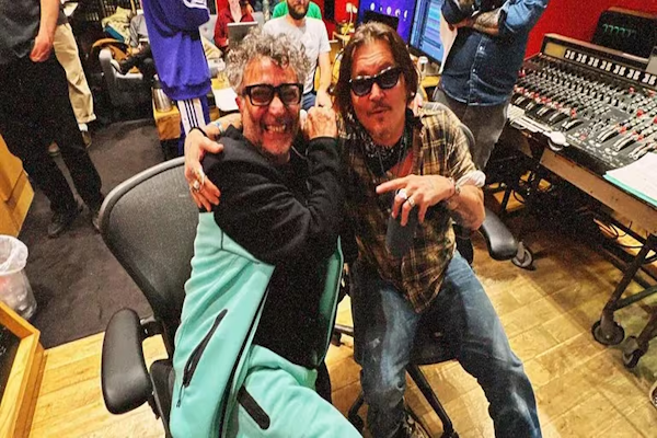 Fito Páez estuvo con Johnny Depp en un estudio en Londres