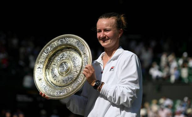 Krejcikova se coronó campeona en Wimbledon