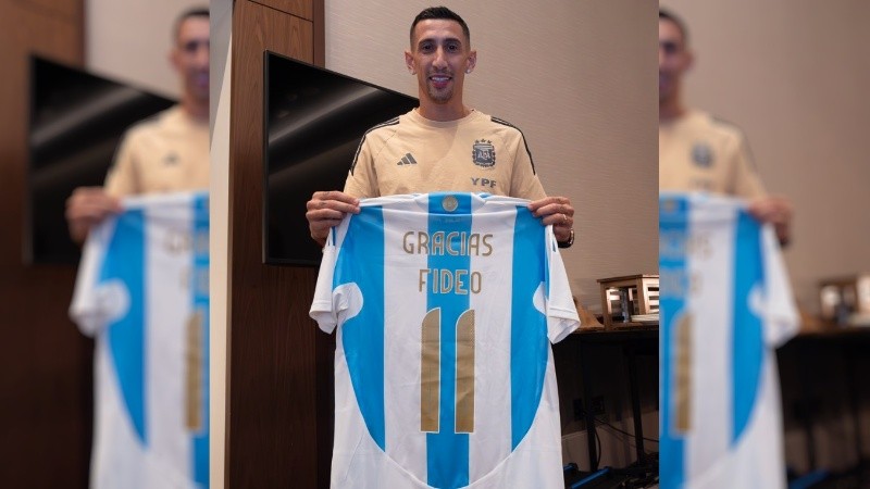 Las fotos de la emotiva despedida de la selección argentina para Ángel Di María