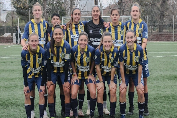 Fútbol femenino: Central cayó 3 a 0 y cerró entre los últimos puestos