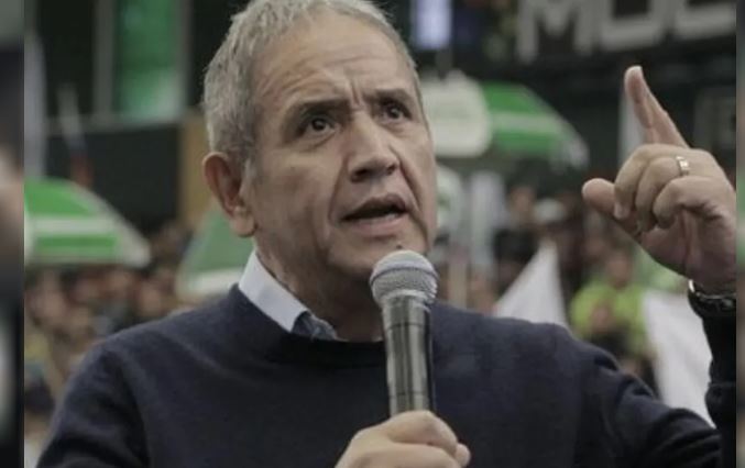 Bancarios presentó una demanda en la justicia para impedir que se aplique ganancias a los sueldos
