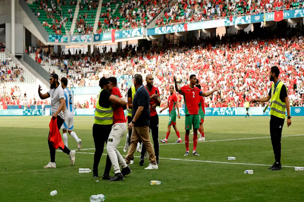 La AFA reclamó a la FIFA por el escándalo en Argentina-Marruecos