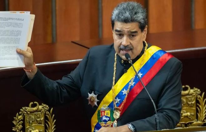 Maduro contra Milei: “No me aguantas un round, bicho cobarde, feo y estúpido”