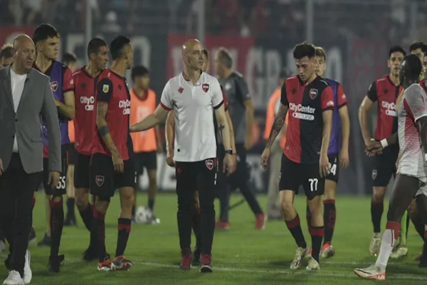 Newell ´s: lo que pasó ante el campeón y lo que dijo Méndez