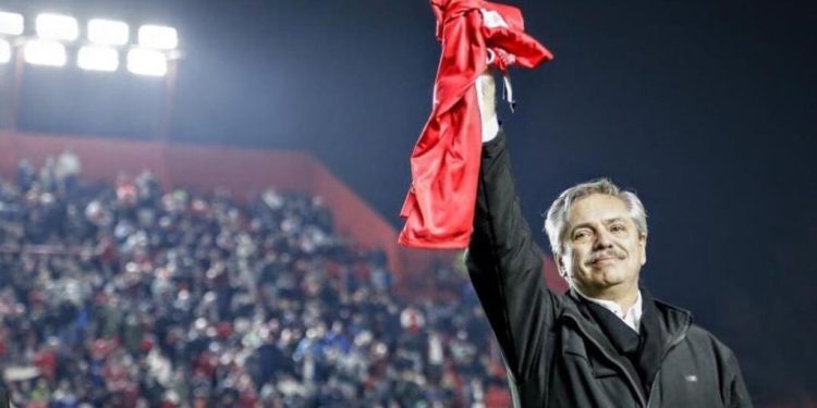 Argentinos Juniors se expresó ante la denuncia por violencia de género ante Alberto Fernández
