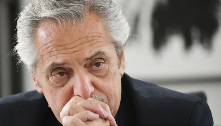 Imputaron a Alberto Fernández por 