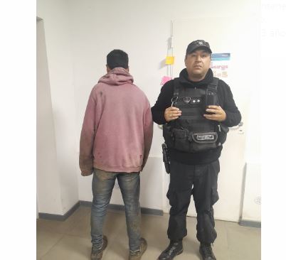 Detuvieron al sospechoso de iniciar un incendio en la zona de Pueblo Esther