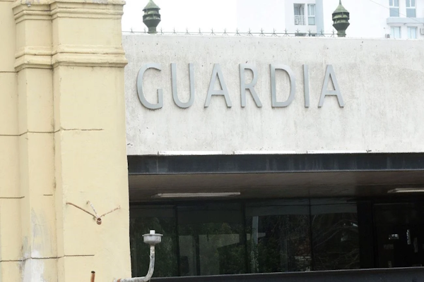 Intento de asalto: un ladrón y un comisario fueron heridos