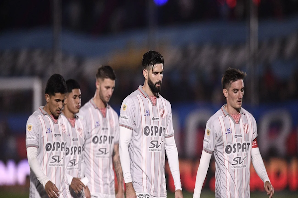Dura derrota de Unión en un partido para el olvido ante Tigre