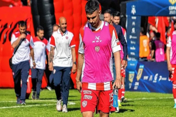 Tiago Banega se lesionó jugando ante Boca en Reserva