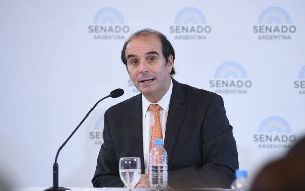 Senado: García-Mansilla defiende su candidatura a la Corte Suprema