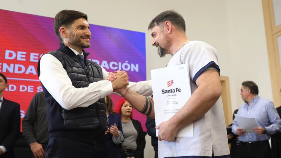 “Santa Fe se está despertando, está creciendo y va a sacar a nuestro país adelante”