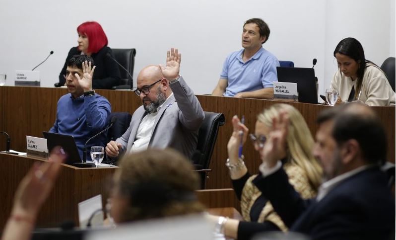 El Concejo aprobó el pliego para refuncionalizar y mantener el alumbrado público de la ciudad