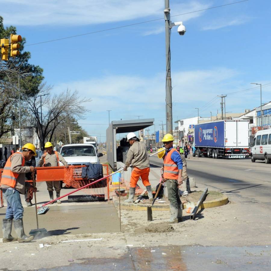 En una semana se repararon más de 460 m2 de calles y avenidas