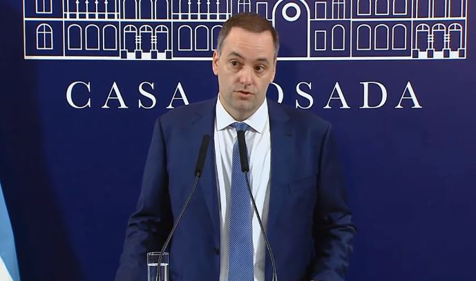 El Gobierno rechaza la reacción estudiantil al veto: 