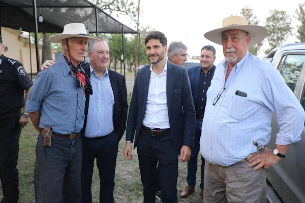 “57° Fiesta Nacional del Caballo”: participaron Gobernador Pullaro y el Senador Michlig