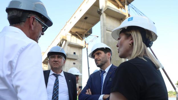 Pullaro: “Para el desarrollo estructural de la provincia hay que reactivar el puerto de Santa Fe”