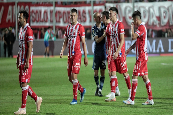 La sequía de puntos deja a Unión sin Sudamericana