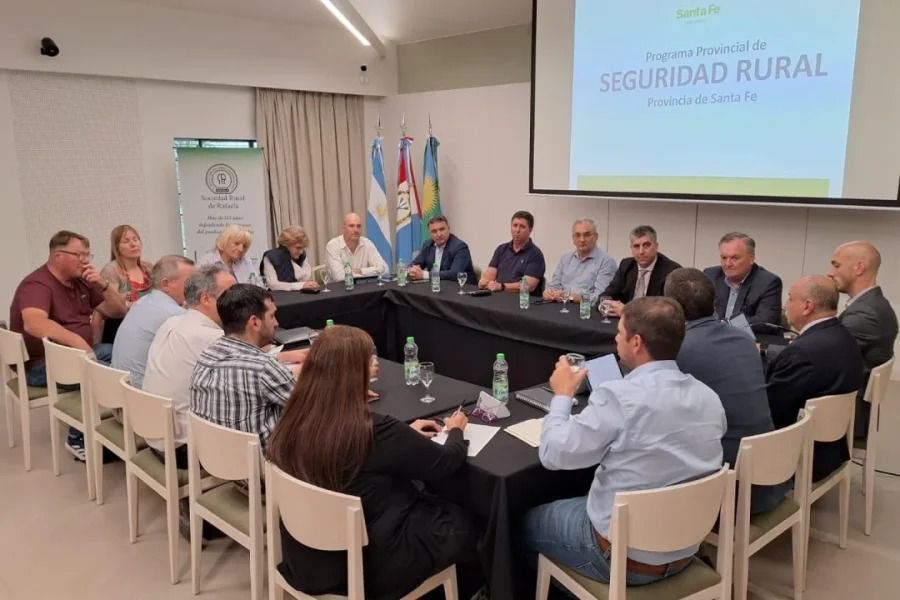 Con encuentros en Rafaela y Reconquista, Provincia puso en marcha las mesas regionales