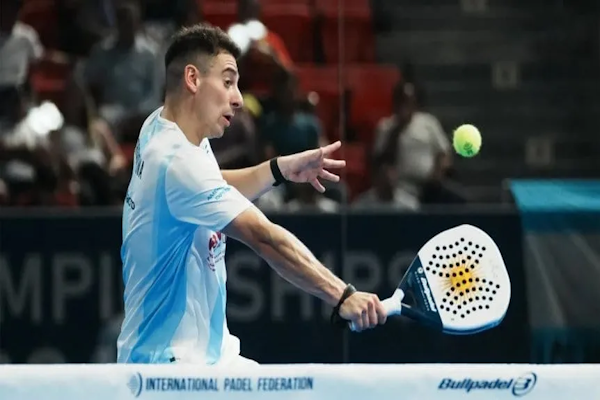 Mundial de pádel de Qatar: Argentina sigue prendida