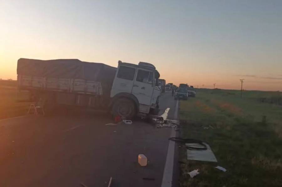 Choque fatal en Ruta 34 entre un camión y un auto: cuatro muertos