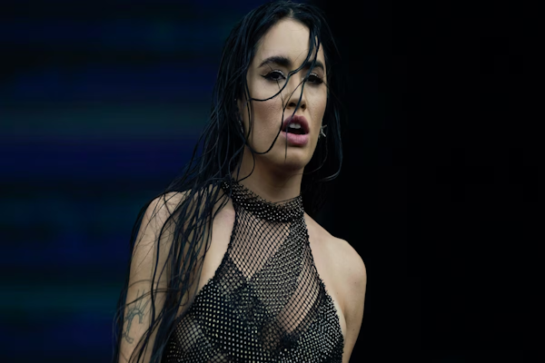Lali Espósito recibió una distinción de Amnistía Internacional
