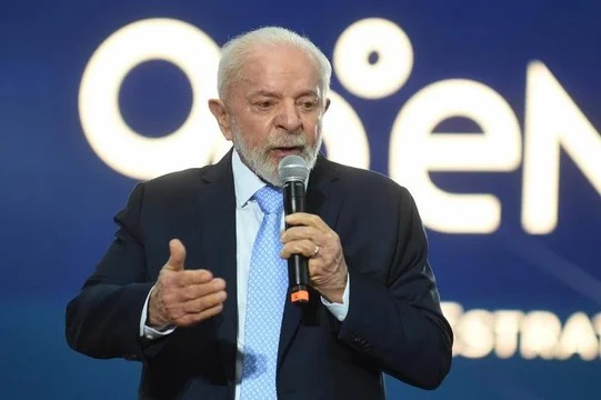 Lula avisó que Brasil mantendrá una relación 