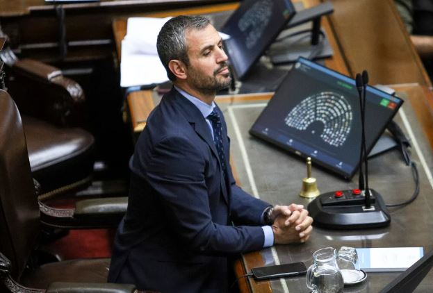 Menem fue releecto como titular de la Cámara de Diputados