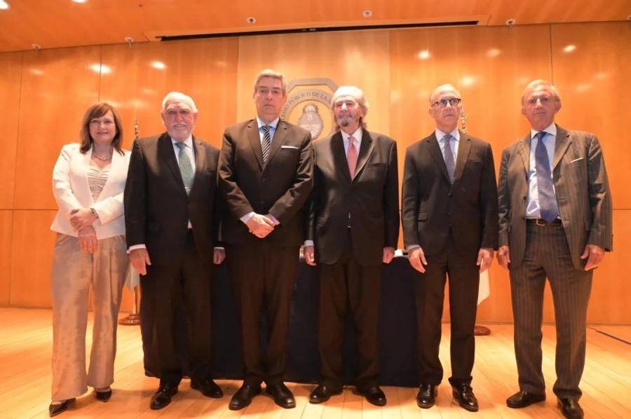 Juan Carlos Maqueda se mostró preocupado por la democracia y las instituciones: 