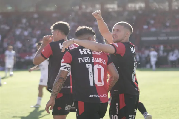 Newell ´s: tras la salida de Miljevic, se define la situación de Banega