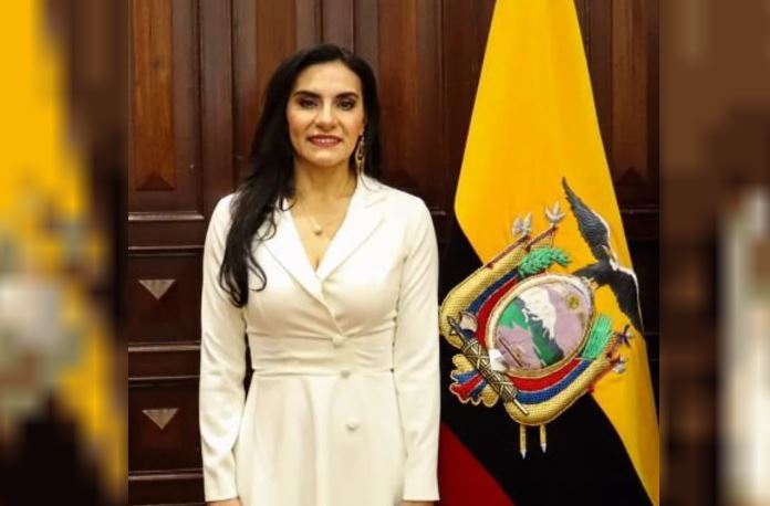 Ecuador: Verónica Abad puede volver a ejercer la Vicepresidencia, según un fallo judicial