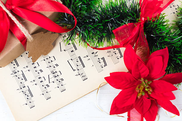 Navidad: las canciones más escuchadas en cada década
