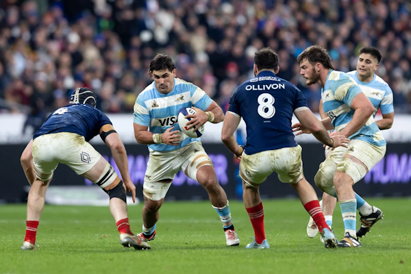 Cinco Pumas, a un paso de la historia