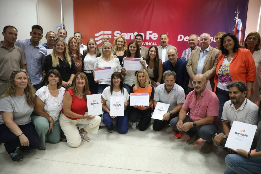 Aportes por más de $ 300 millones a Centros de Educación Física