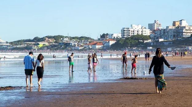 Mar del Plata encabeza las reservas para el verano: cuánto cuesta alquilar un departamento