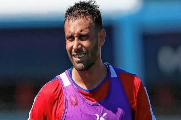 Corvalán brindó declaraciones tras su renovación en Unión