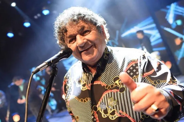 Cacho Deicas fue trasladado a una habitación general