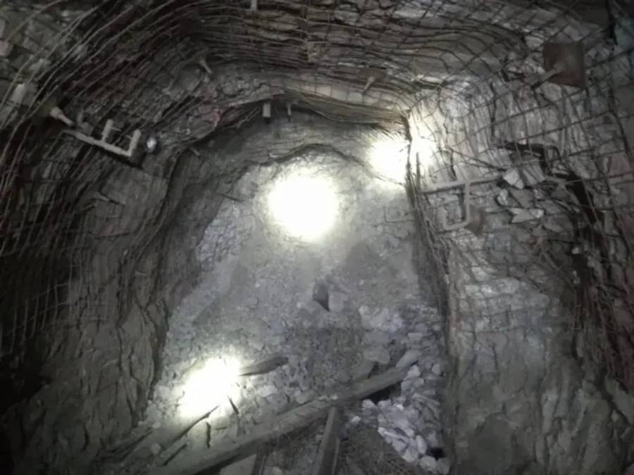 Intensifican en Perú las tareas de rescate de 17 mineros atrapados en un socavón