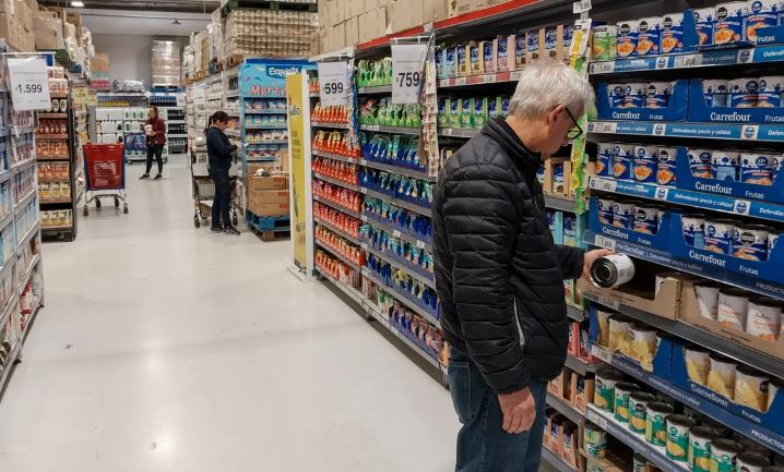 La inflación subió al 2,7% en diciembre y totalizó 117,8% en el 2024