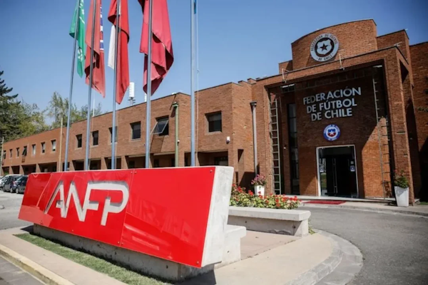 Chile: el sindicato de jugadores declaró un paro por tiempo indefinido