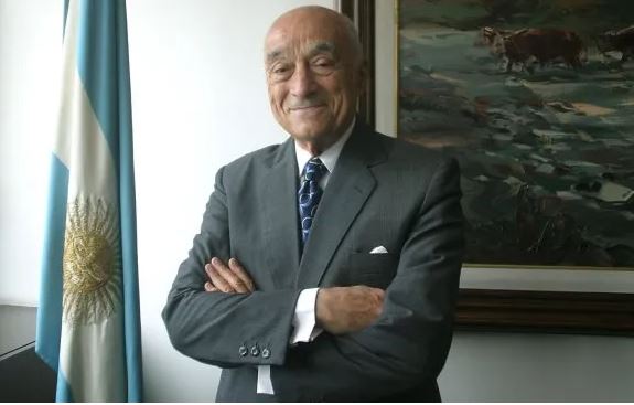 Murió el empresario Enrique Eskenazi, fundador y presidente del Grupo Petersen
